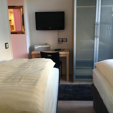 Messe Ferienwohnung Duesseldorf Oberkassel 외부 사진