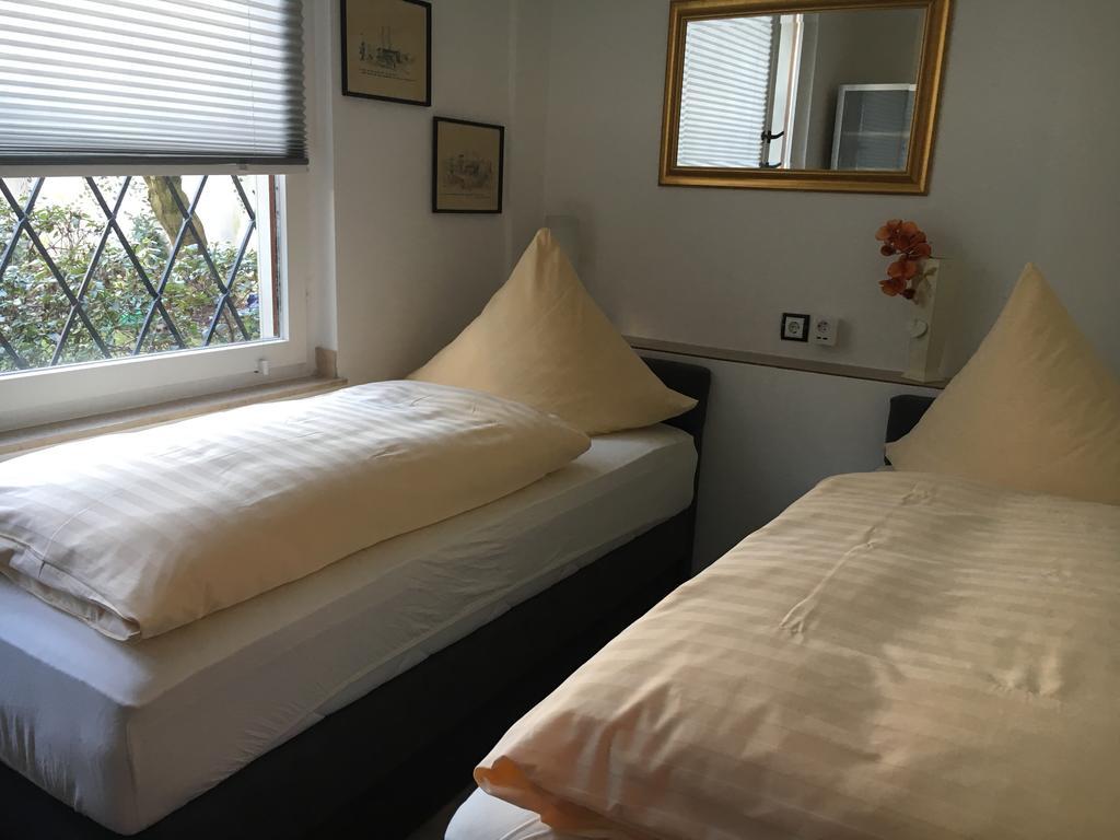 Messe Ferienwohnung Duesseldorf Oberkassel 외부 사진